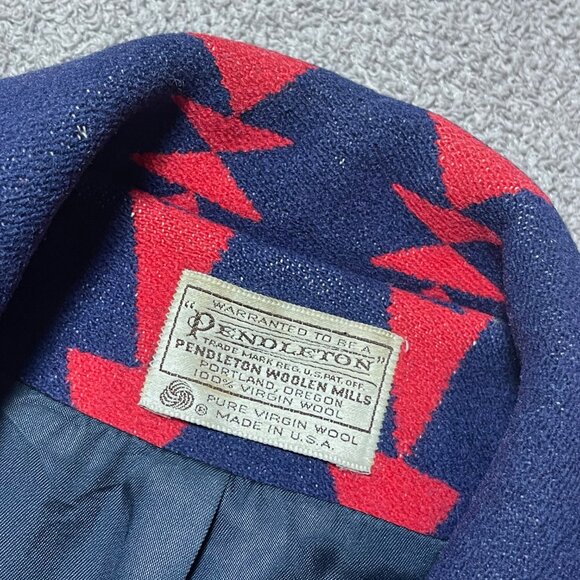 Pendleton Vintage Western Virgin Wool Blanket Coat Jacket Navajo Aztec Medium - Picture 4 of 10